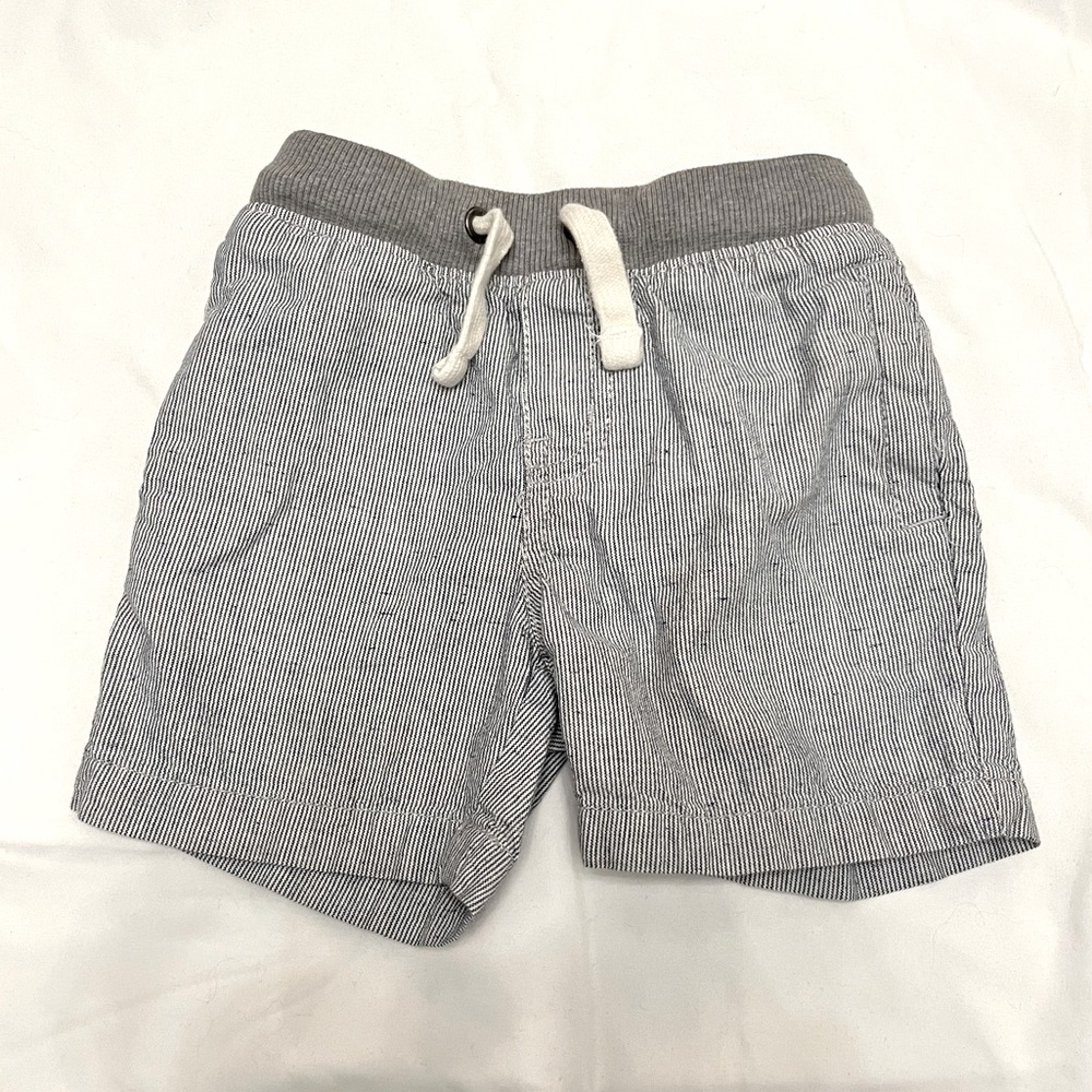 Grey pinstripe shorts by Cat & Jack: 18m